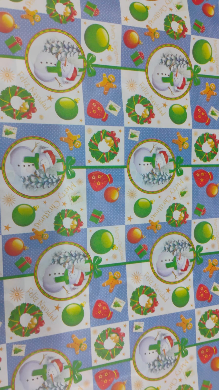 Papel de Regalo Navidad - Rollo de 100 unidades - 10 diseńos - papel tradicional